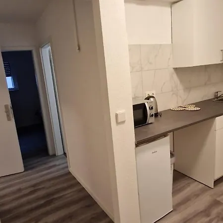 Apartment Efde Monteurwohnungen *
